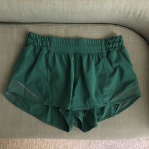 Lululemon Hotty Hot Short 2.5" Juniper Green